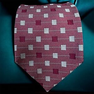 Giorgio Armani Red Silver 100% Silk Tie Made In Italy Celeste Pattern Textured